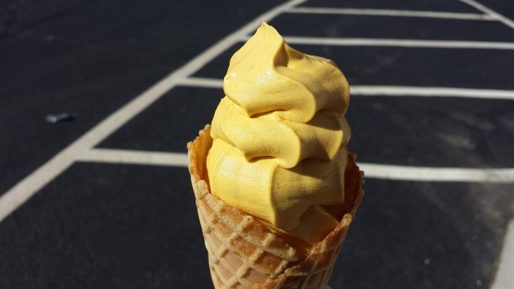 Speedtrap Diner | restaurant | 310 E Main St, Woodville, OH 43469, USA | 4198493665 OR +1 419-849-3665