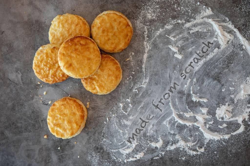 Hardees | restaurant | 6757 Hwy 45 South, West Point, MS 39773, USA | 6624940440 OR +1 662-494-0440