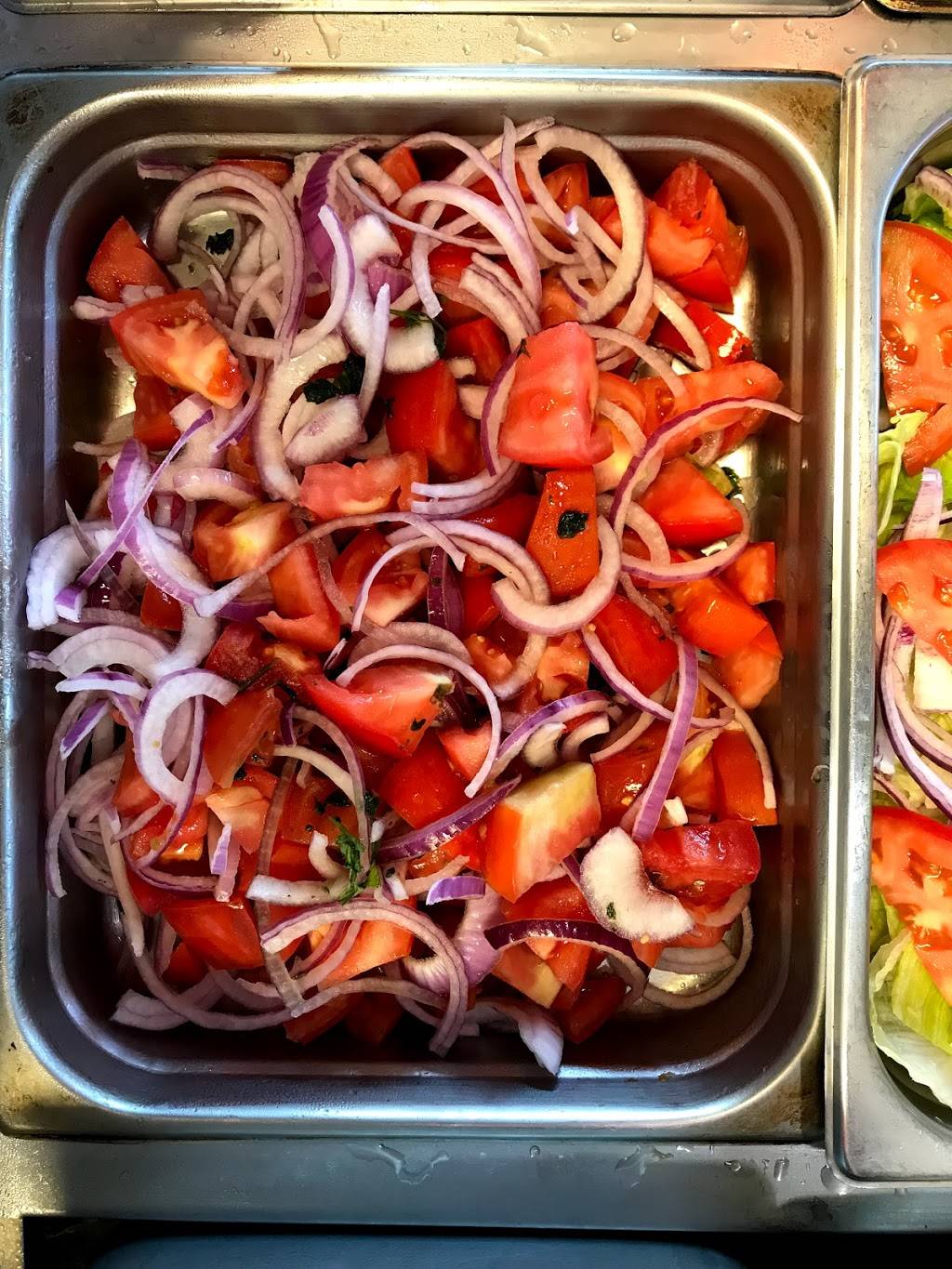 Capital Chicken | restaurant | 7698-B Richmond Hwy, Alexandria, VA 22306, USA | 5717775767 OR +1 571-777-5767