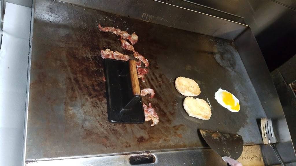 Village Drive In | restaurant | 276 George Washington Hwy, Charlotte Court House, VA 23923, USA | 4345424530 OR +1 434-542-4530