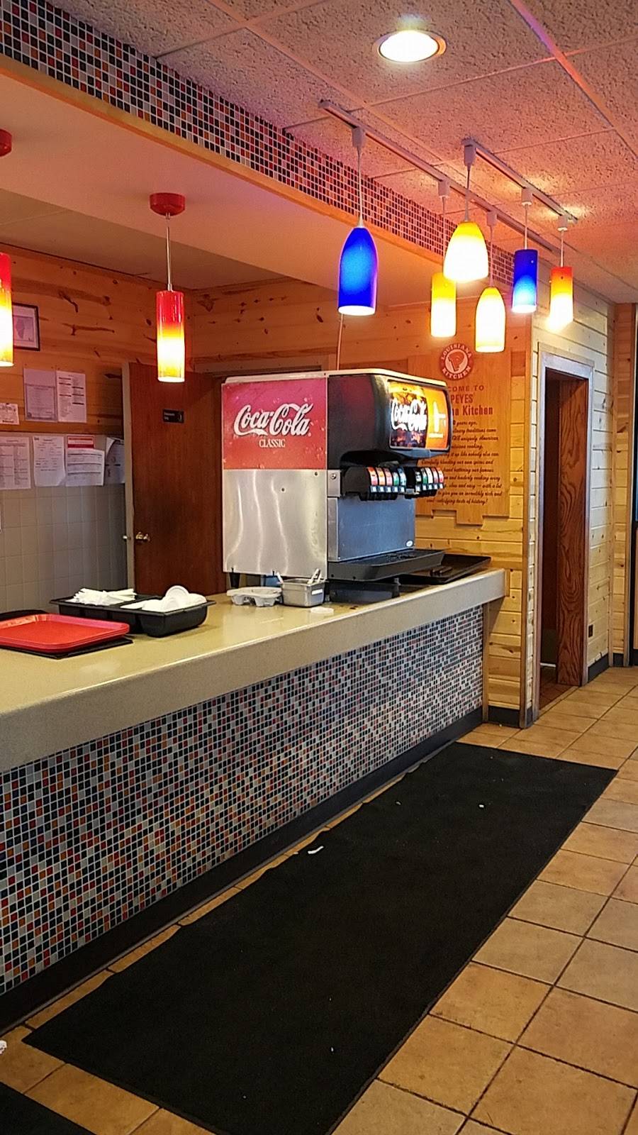 Popeyes Louisiana Kitchen | restaurant | 5050 S Cicero Ave, Chicago, IL 60638, USA | 7732840610 OR +1 773-284-0610