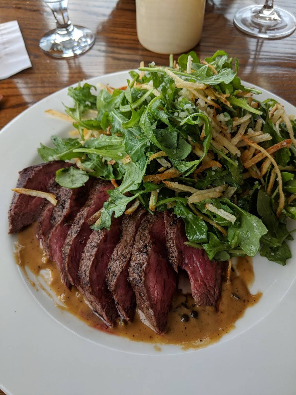 Marker 32 | restaurant | 14549 Beach Blvd, Jacksonville, FL 32250, USA | 9042231534 OR +1 904-223-1534