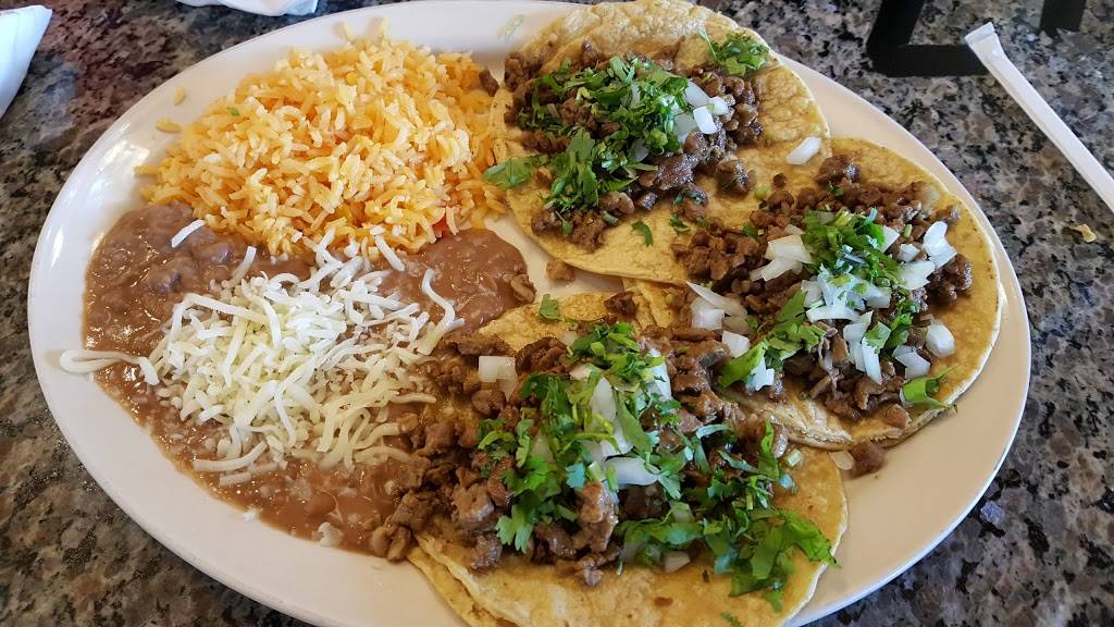 El Tio Loco | restaurant | 144 North Ave, Northlake, IL 60164, USA | 7082230595 OR +1 708-223-0595