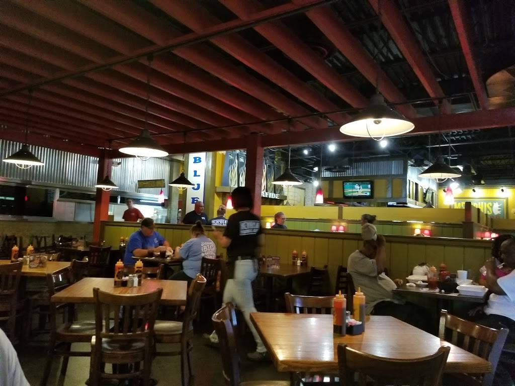 Memphis Barbecue Company | restaurant | 709 Desoto Cove, Horn Lake, MS 38637, USA | 6625363762 OR +1 662-536-3762