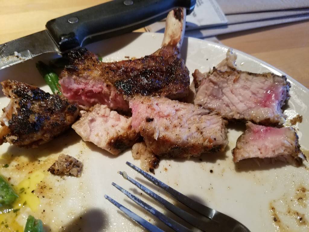 Applebees Grill + Bar | restaurant | 1980 US Highway 131 South, Petoskey, MI 49770, USA | 2313470440 OR +1 231-347-0440