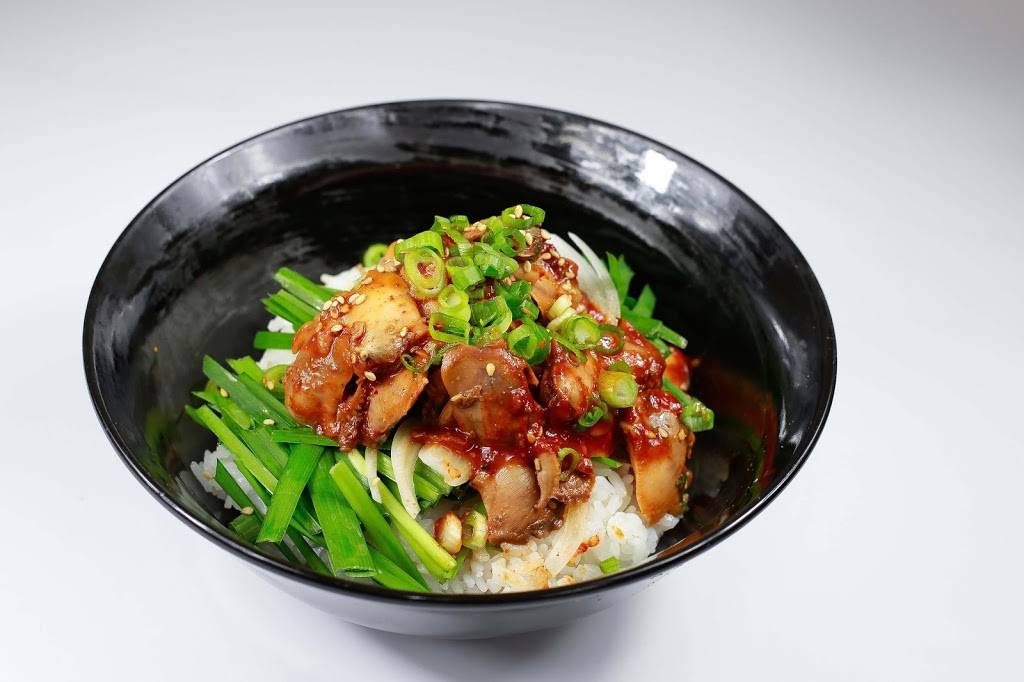 Roll N Noodle Food Court | restaurant | 1092 E El Camino Real, Sunnyvale, CA 94087, USA | 4083204191 OR +1 408-320-4191