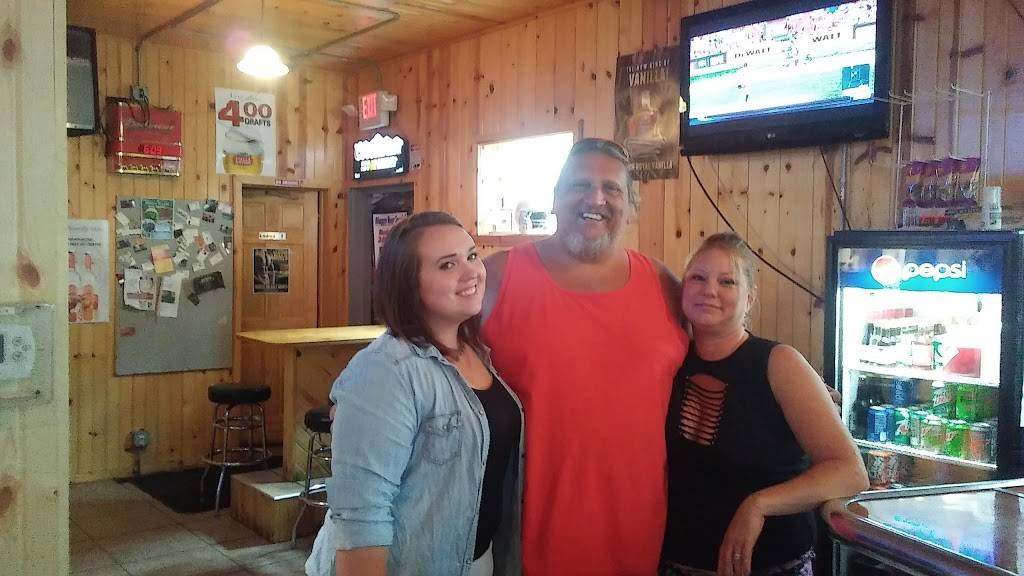 Loose Screw | restaurant | 45 Church St, German Valley, IL 61039, USA | 8153622707 OR +1 815-362-2707