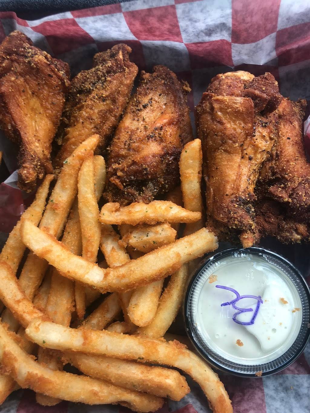 Chill-N-Grill Cafe | restaurant | 323 E Main St Unit A, Moncks Corner, SC 29461, USA | 8437611020 OR +1 843-761-1020