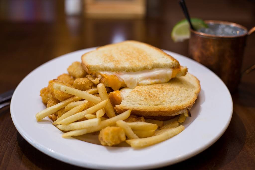 Brass Monkey | restaurant | 800 Allens Ave, Providence, RI 02905, USA | 4017851818 OR +1 401-785-1818