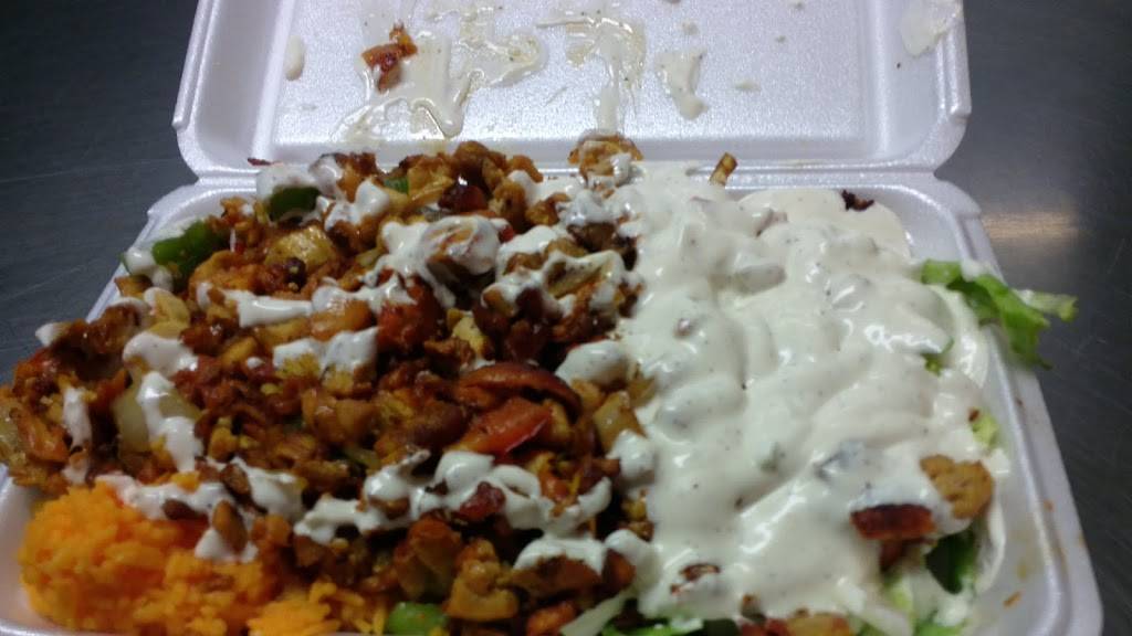 U.S FRIED CHICKEN AND GYROS | restaurant | 305 Walnut St, Springfield, MA 01109, USA | 4137333300 OR +1 413-733-3300