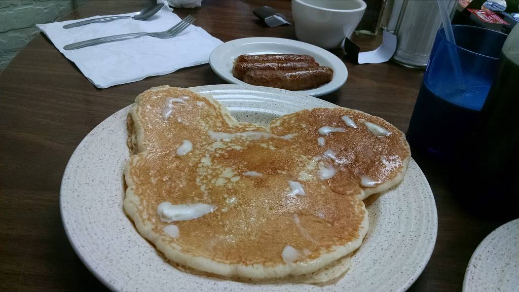 Blue Moon Cafe | restaurant | 1129 Page Ave, Jackson, MI 49203, USA | 5177489200 OR +1 517-748-9200