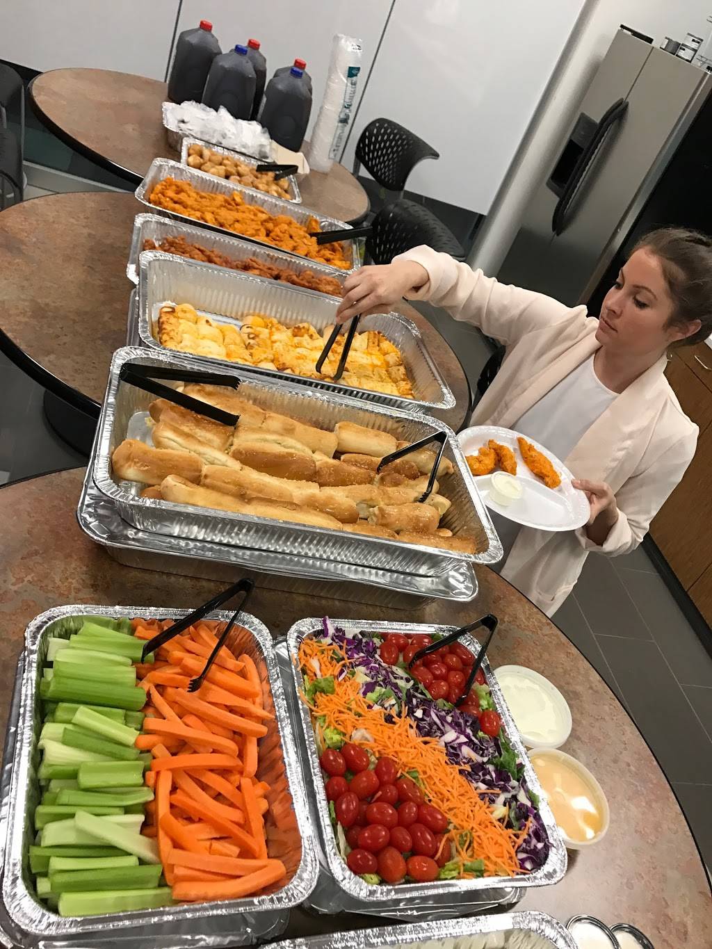 Flip-a-Lo’s | restaurant | 7629 Pineville-Matthews Rd a, Charlotte, NC 28226, USA | 7045408311 OR +1 704-540-8311