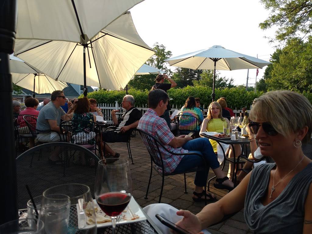 Village Martini & Wine Bar | restaurant | 516 E Washington St, Chagrin Falls, OH 44022, USA | 4408939463 OR +1 440-893-9463