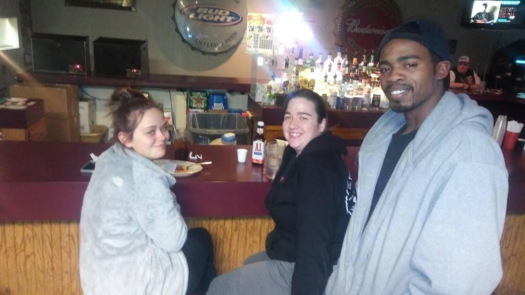 Lighthouse Bar & Grill | restaurant | 6543 Navarre Rd SW, Navarre, OH 44662, USA | 3308377724 OR +1 330-837-7724