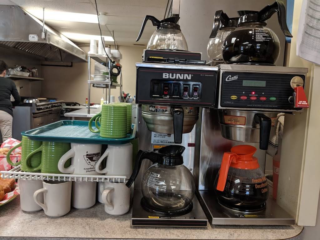 Mas Cafe | restaurant | 43 North Road, Deerfield, NH 03037, USA | 6034633098 OR +1 603-463-3098