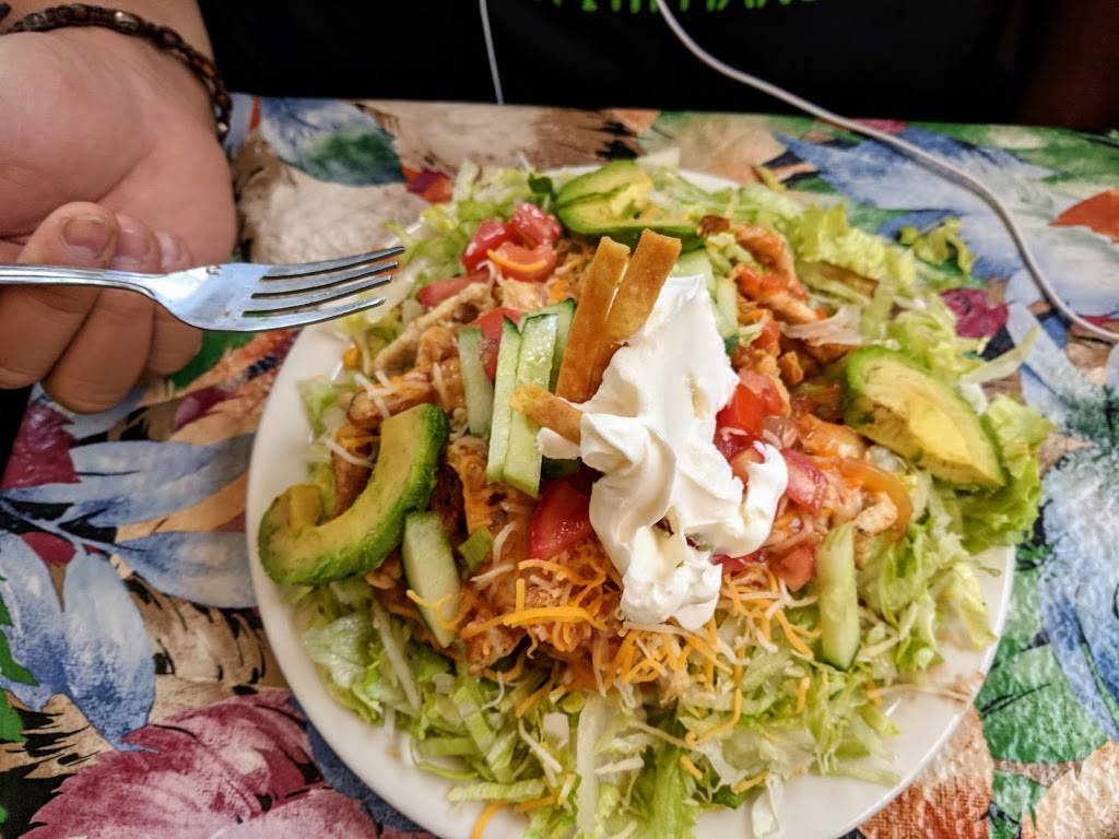 La Playita | restaurant | 37 14th St, Hermosa Beach, CA 90254, USA | 3103762148 OR +1 310-376-2148