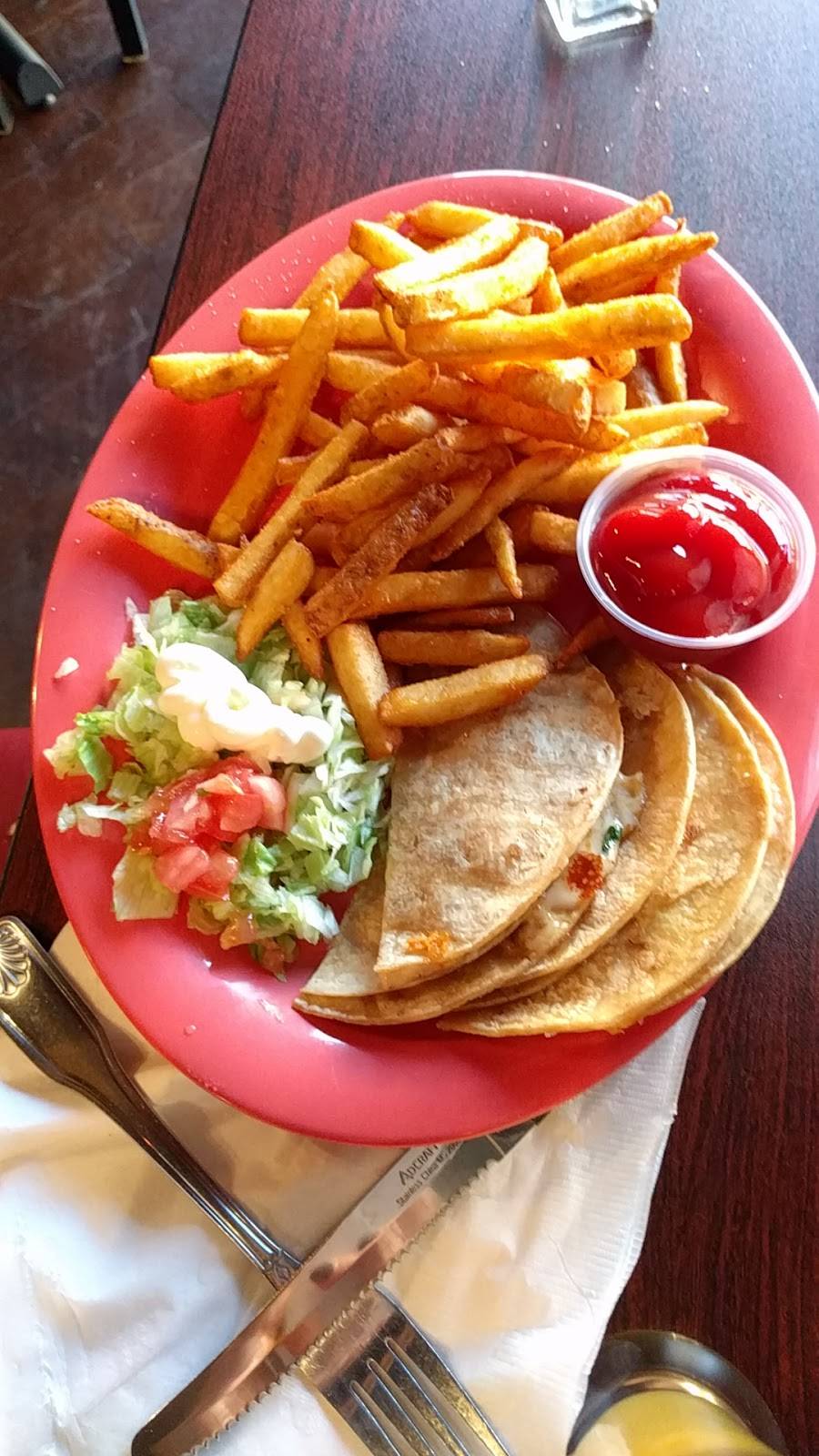 El Fuego Mexican Cuisine | restaurant | 8018 Lincoln Ave, Skokie, IL 60077, USA | 8479339233 OR +1 847-933-9233