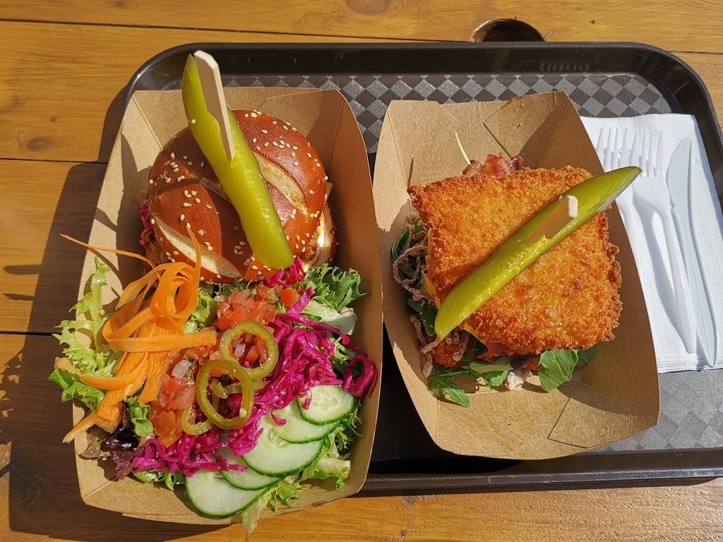 The Dairy Bar lichette | meal takeaway | 1091 Chemin de Montréal O, Gatineau, QC J8M 1P1, Canada | 8199866084 OR +1 819-986-6084