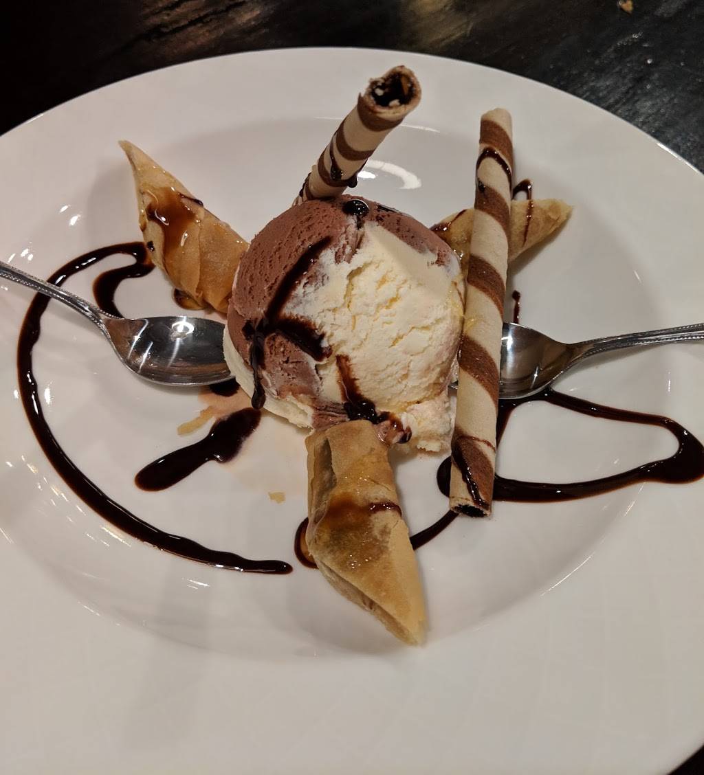 Silk Thai | restaurant | 1580 Wesel Blvd K, Hagerstown, MD 21740, USA | 2402672142 OR +1 240-267-2142