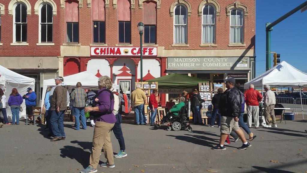 China Cafe | restaurant | 71 E Jefferson St, Winterset, IA 50273, USA | 5154622888 OR +1 515-462-2888