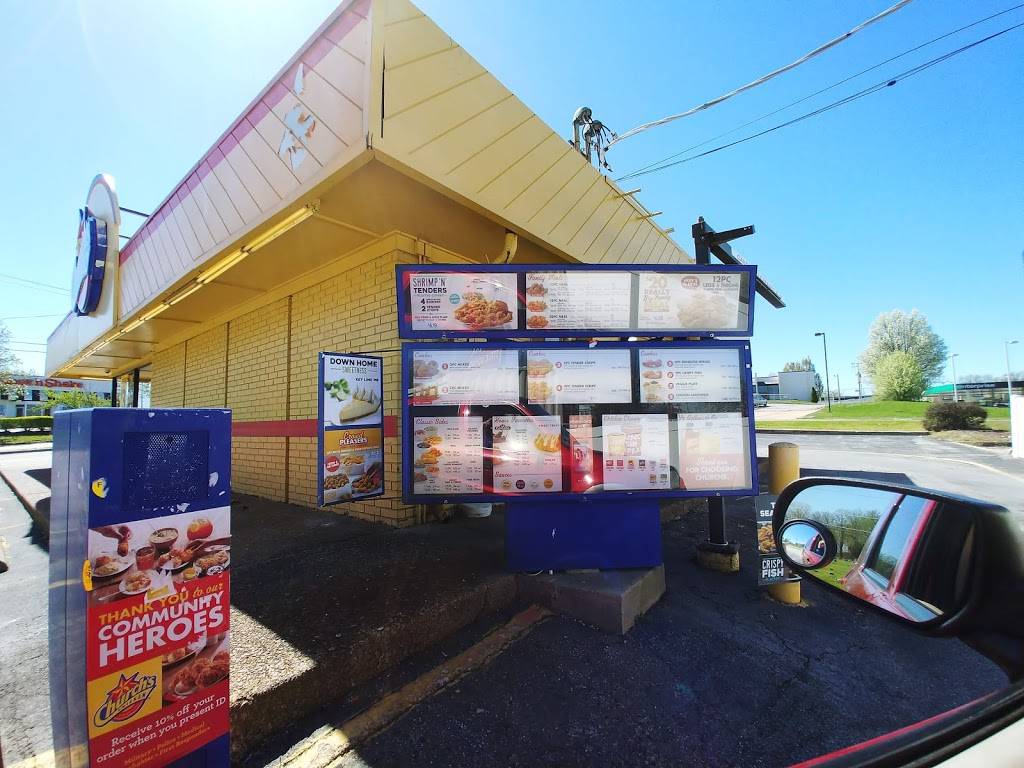 Churchs Chicken | restaurant | 4401 Marshall Ave, St. Louis, MO 63134, USA | 3144230880 OR +1 314-423-0880