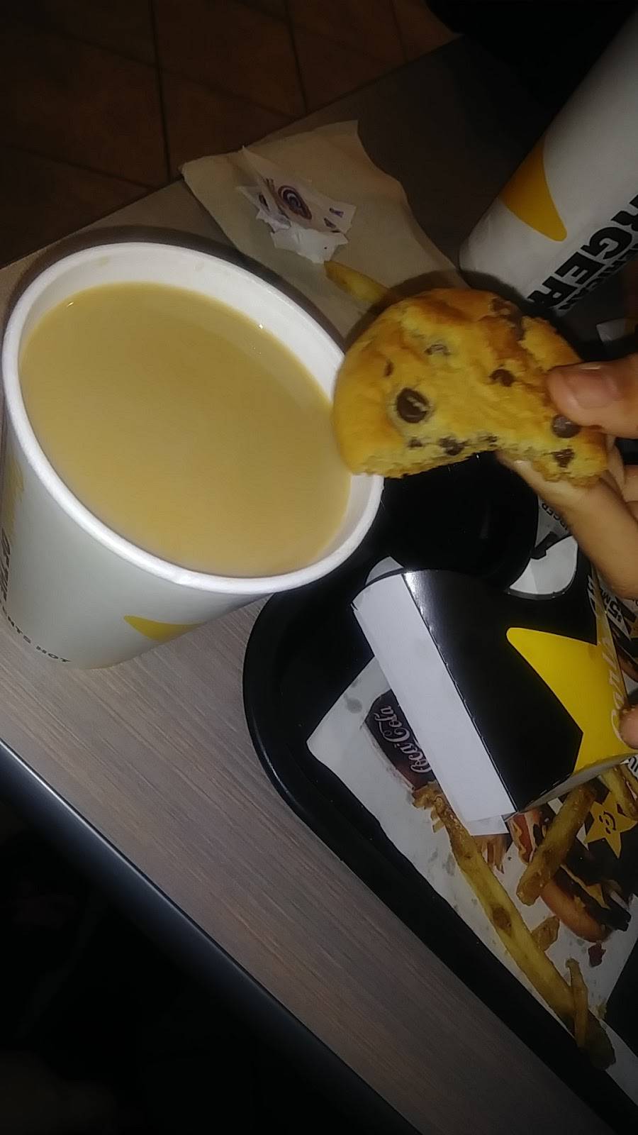 Carls Jr. | restaurant | 620 W Foothill Blvd, Rialto, CA 92376, USA | 9098752650 OR +1 909-875-2650