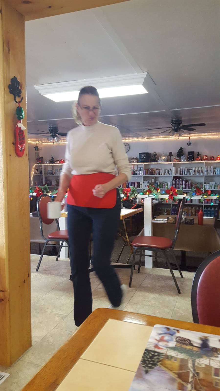 Sherrys Country Corner Cafe | restaurant | 18707 Kent Bridge Rd, Morpeth, ON N0P 1X0, Canada | 5196741591 OR +1 519-674-1591