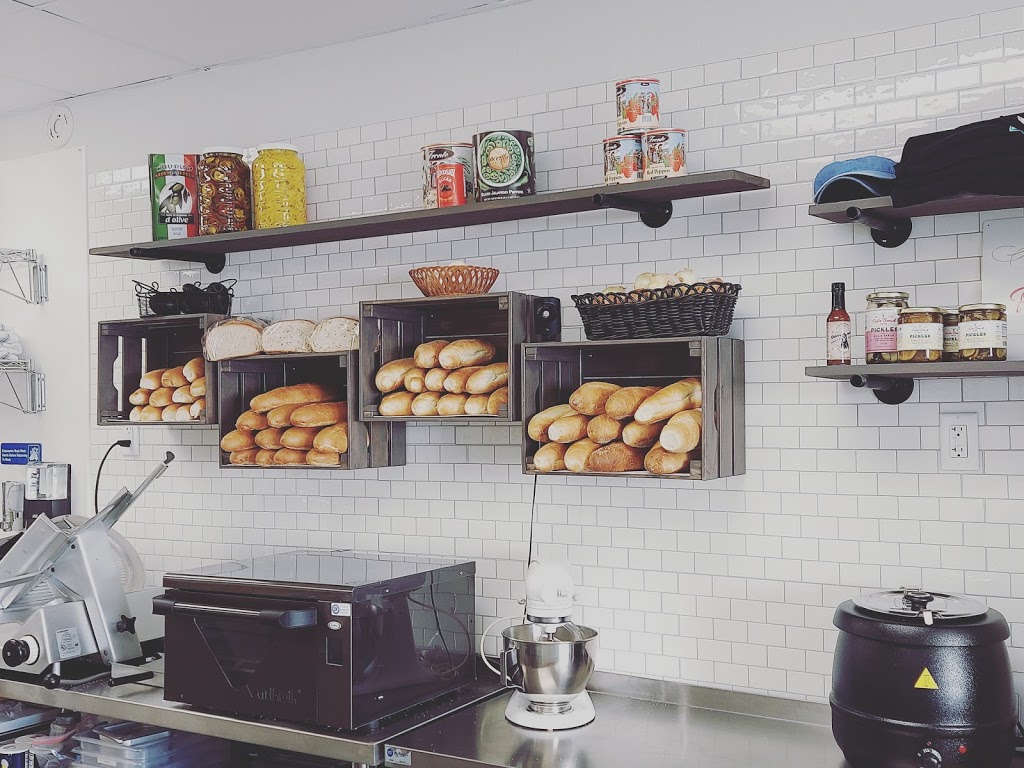 L-Dub Subs | restaurant | 16 S J St, Lake Worth, FL 33460, USA | 5613109171 OR +1 561-310-9171