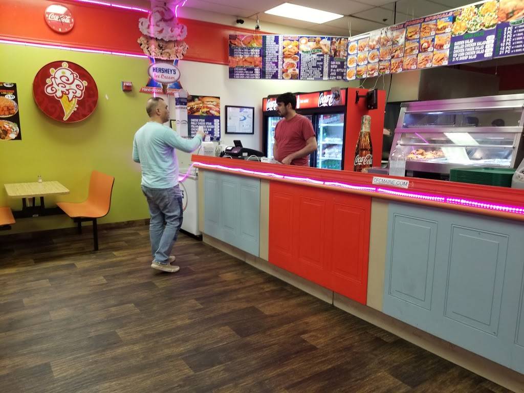 CROWN FRIED CHICKEN | restaurant | 292 St John St, Portland, ME 04102, USA | 2075361723 OR +1 207-536-1723