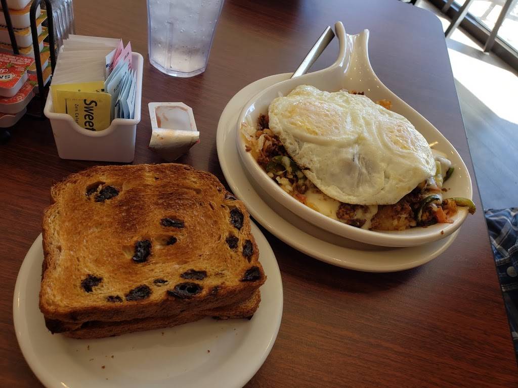 Cinnamon Pancake House | restaurant | 5019 Ace Ln #131, Naperville, IL 60564, USA | 6309466414 OR +1 630-946-6414