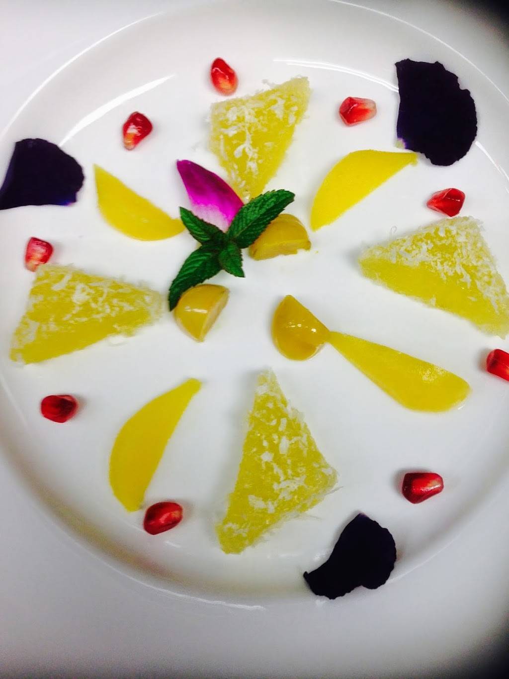 Herb | restaurant | 5424 N Broadway, Chicago, IL 60640, USA | 7739449050 OR +1 773-944-9050