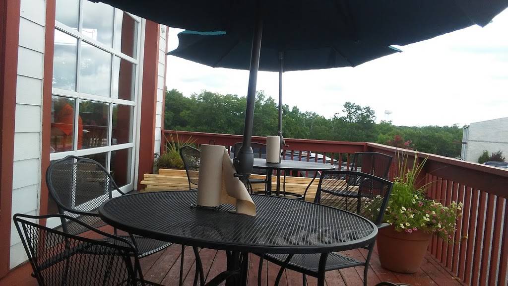 Danna’s BBQ and Burger Shop | restaurant | 15 Hope Way, Reeds Spring, MO 65737, USA | 4172721945 OR +1 417-272-1945