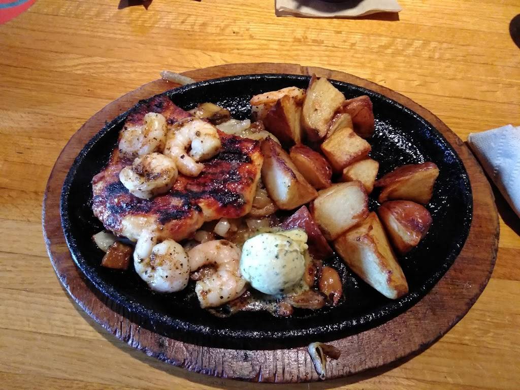 Applebees Grill + Bar | restaurant | 7135 South 13th Street, Oak Creek, WI 53154, USA | 4145700519 OR +1 414-570-0519