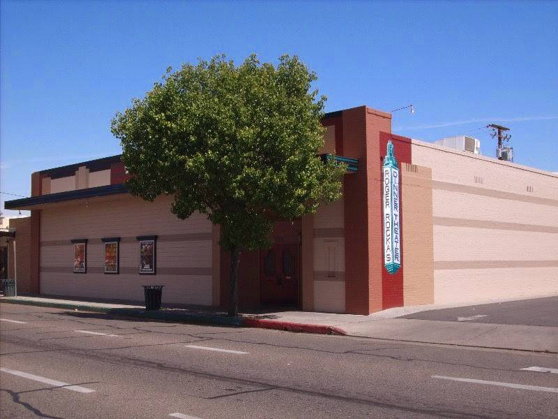 Roger Rockas Dinner Theater | restaurant | 1226 N Wishon Ave, Fresno, CA 93728, USA | 5592669494 OR +1 559-266-9494