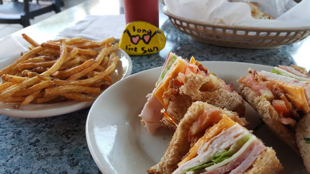 Lighthouse Restaurant | restaurant | 905 Burke St, Winston-Salem, NC 27101, USA | 3367249619 OR +1 336-724-9619