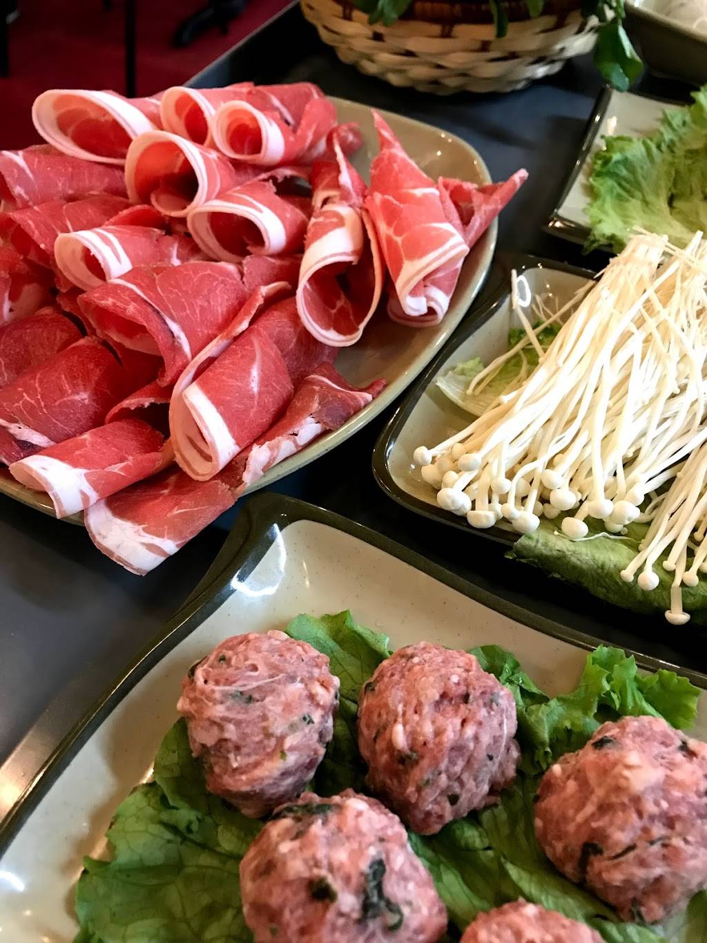 Golden Bridge Chongqing Hot Pot | restaurant | 7501 Pulaski Hwy, Rosedale, MD 21237, USA | 4108663953 OR +1 410-866-3953