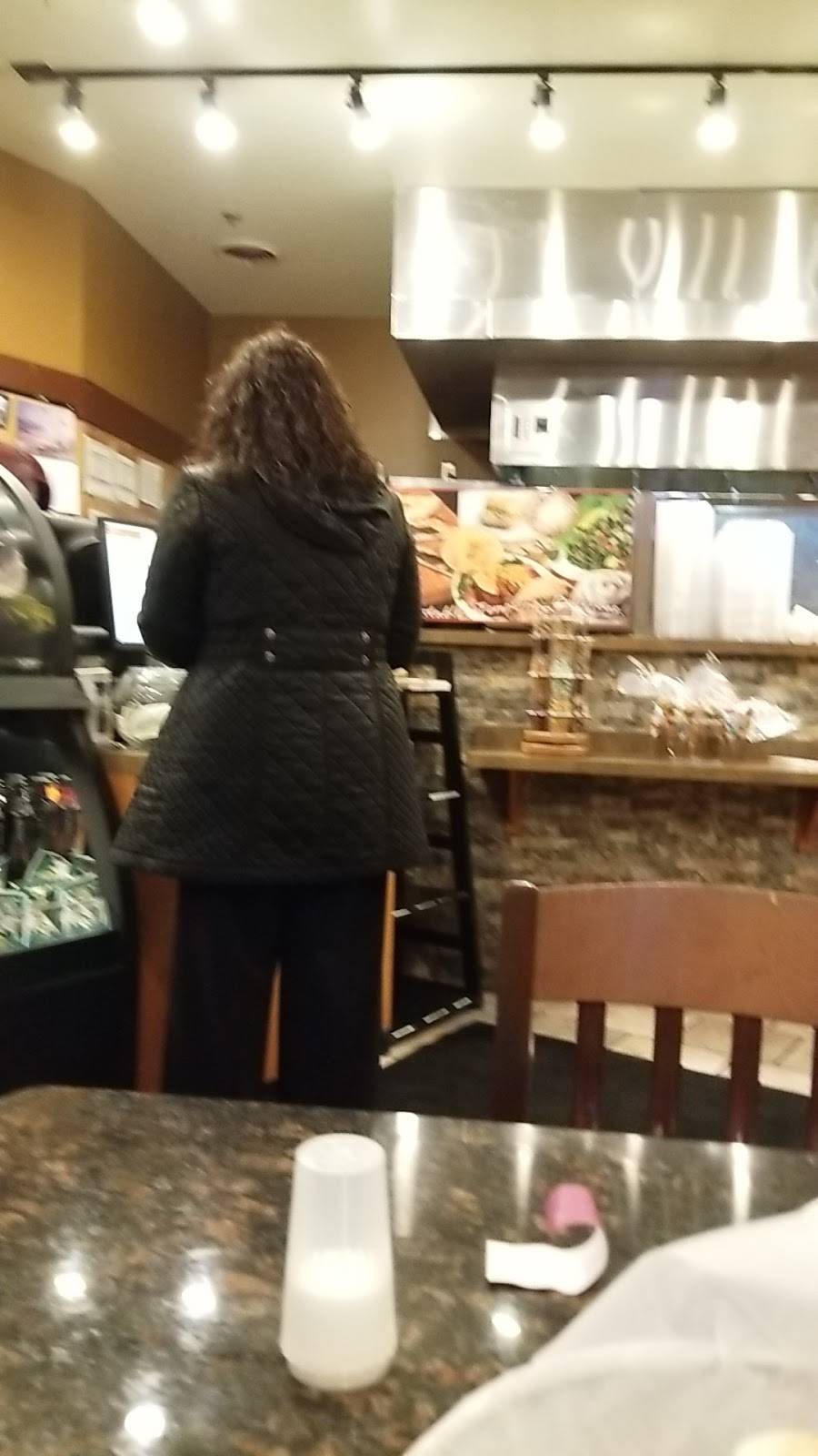 Mezza Mediterranean Grille | restaurant | 1413 North Rochester Road, Rochester Hills, MI 48307, USA | 2486092121 OR +1 248-609-2121