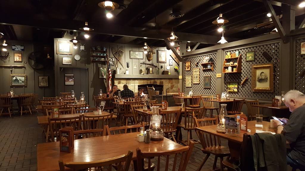 Cracker Barrel Old Country Store | restaurant | 800 N Interstate Dr, Norman, OK 73072, USA | 4053603117 OR +1 405-360-3117