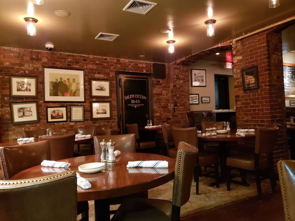 Turner’s Seafood at Lyceum Hall | restaurant | 43 Church St, Salem, MA 01970, USA | 9787457665 OR +1 978-745-7665