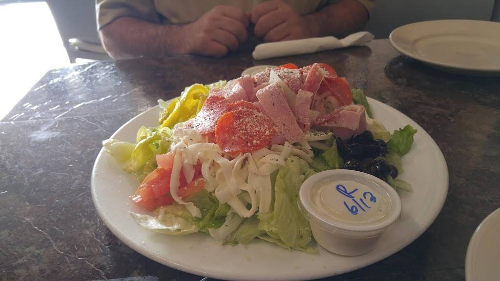 Anthonys Pizza | restaurant | 1954 W Morris Blvd, Morristown, TN 37814, USA | 4233531286 OR +1 423-353-1286