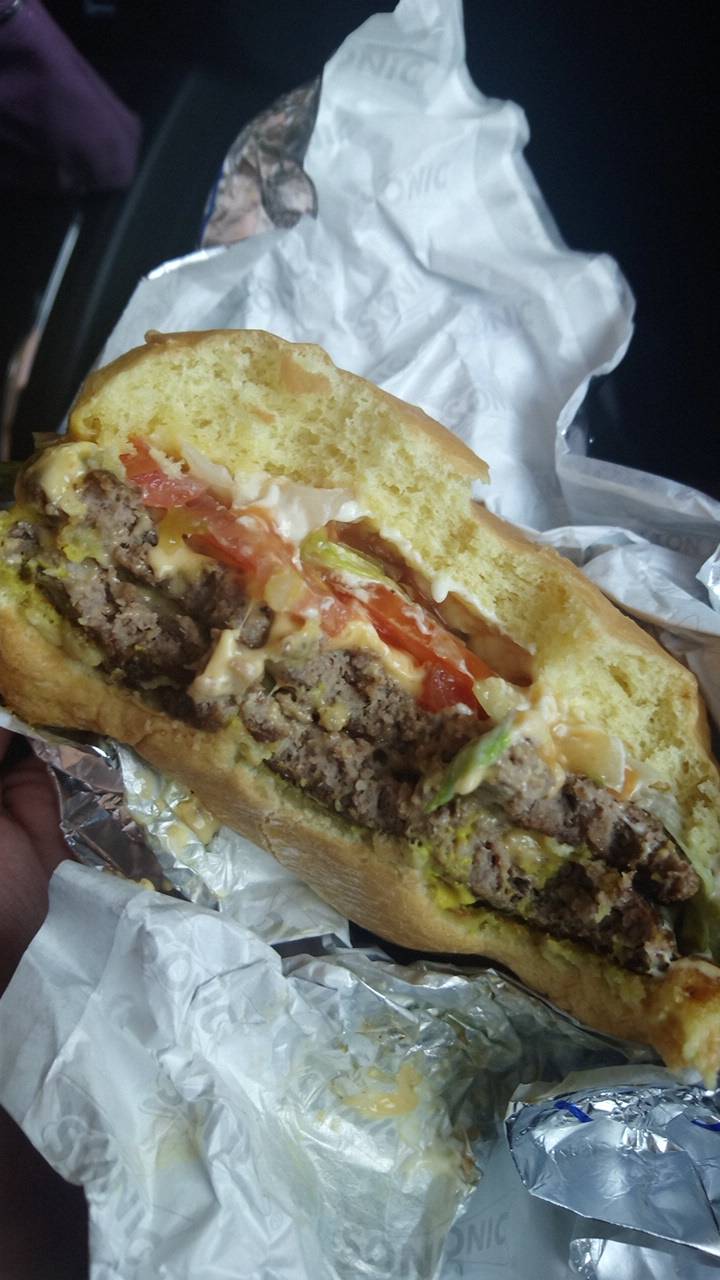 Sonic Drive-In | restaurant | 16270 M-85, Southgate, MI 48195, USA | 7347597117 OR +1 734-759-7117