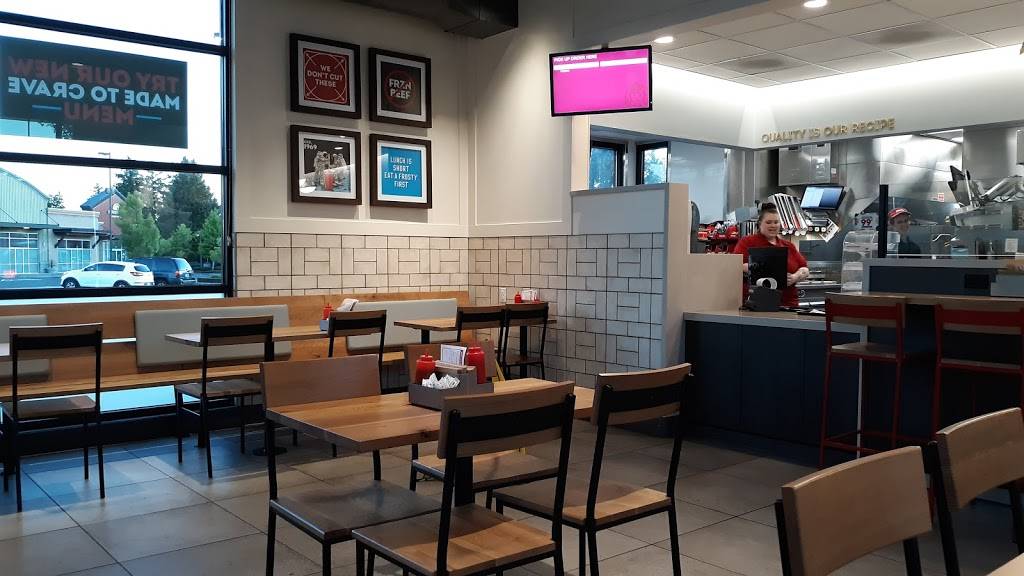 Wendys | restaurant | 1659 SE Ensign Ln, Warrenton, OR 97146, USA | 5038610803 OR +1 503-861-0803