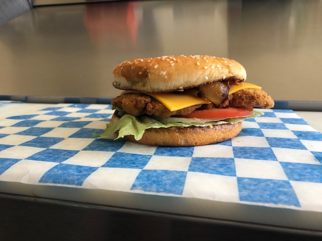 The Bulldog Bite | restaurant | 44218 Walnut St, McArthur, CA 96056, USA | 5303367170 OR +1 530-336-7170