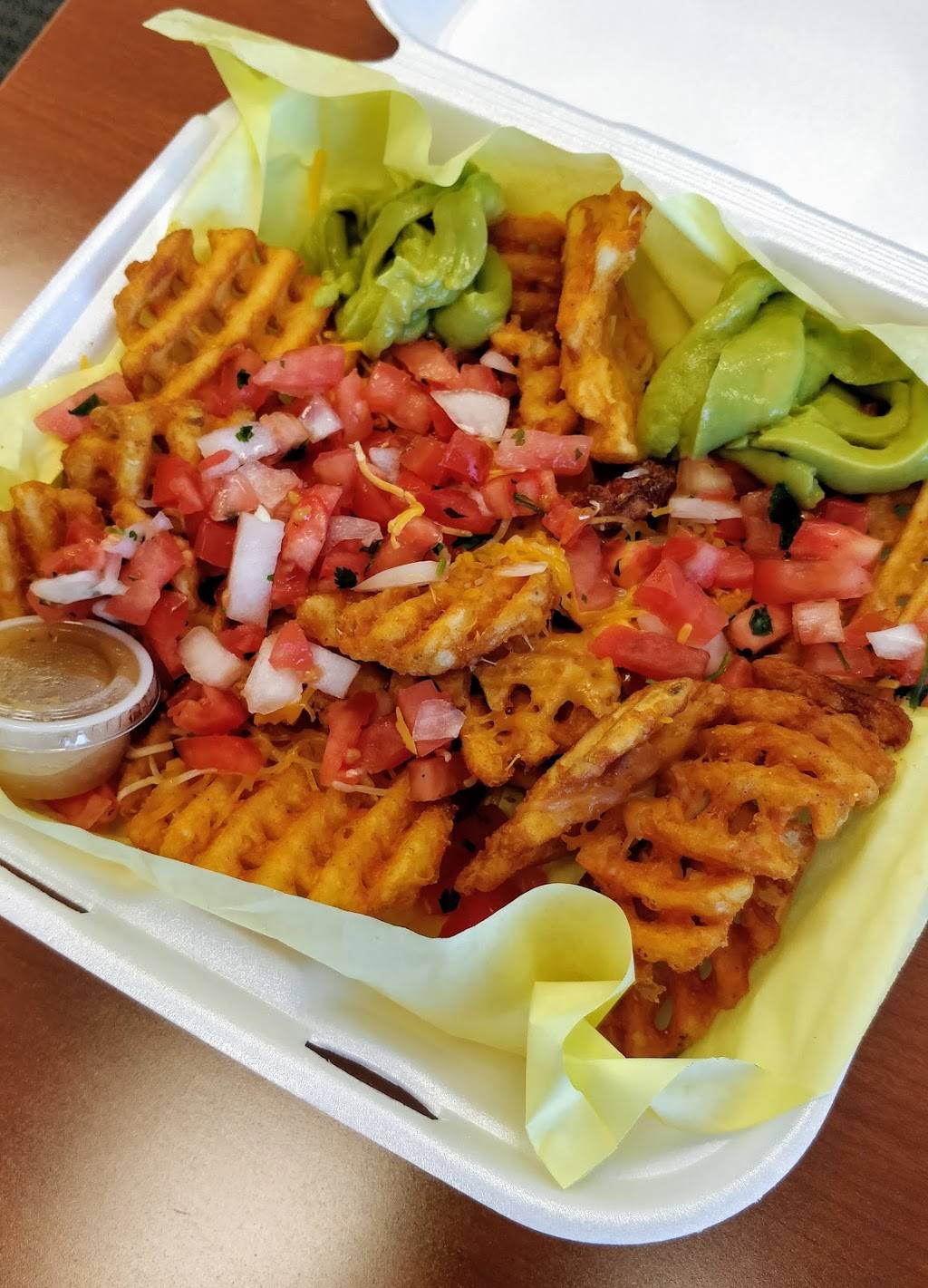 Baja Bertos Beachside Burritos | restaurant | Englewood, CO 80112, USA | 7204601550 OR +1 720-460-1550