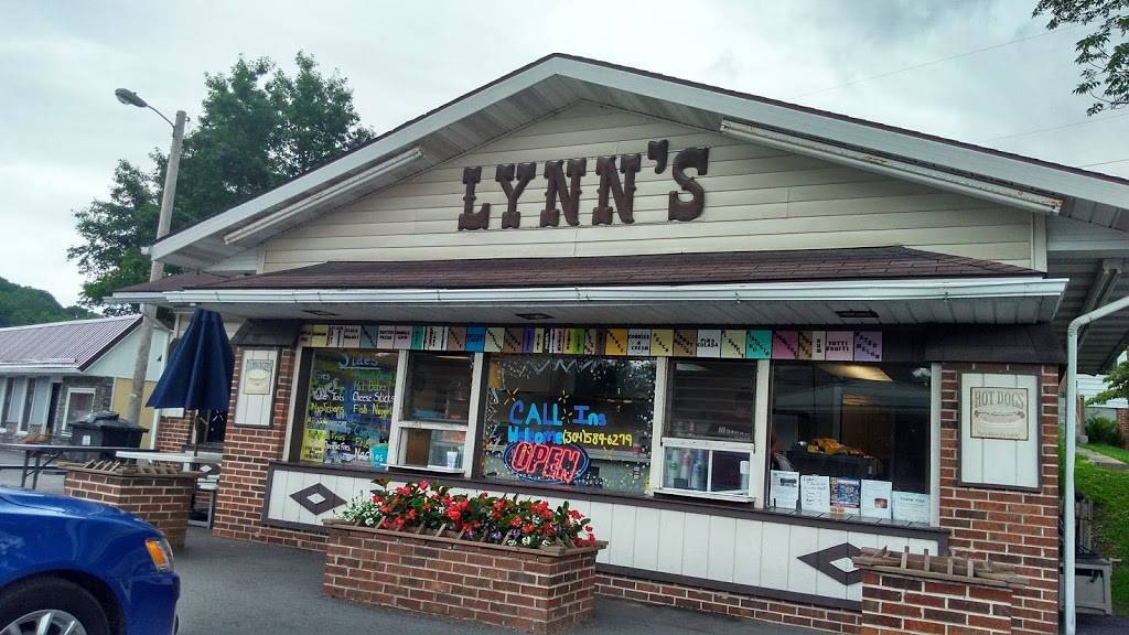 Lynns Drive Inn | restaurant | 3705 Coal Heritage Rd, Bluewell, WV 24701, USA | 3045896279 OR +1 304-589-6279