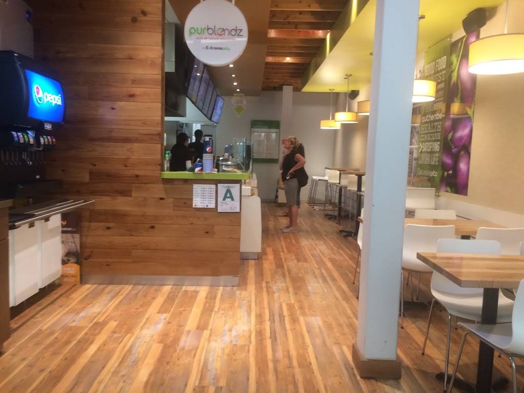 Extreme Pita | restaurant | 7900 Shelbyville Rd, Louisville, KY 40222, USA | 5024253830 OR +1 502-425-3830