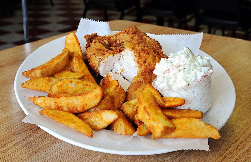 Boss Pizza & Chicken | meal delivery | 212 Winter St, Keystone, SD 57751, USA | 6056664122 OR +1 605-666-4122