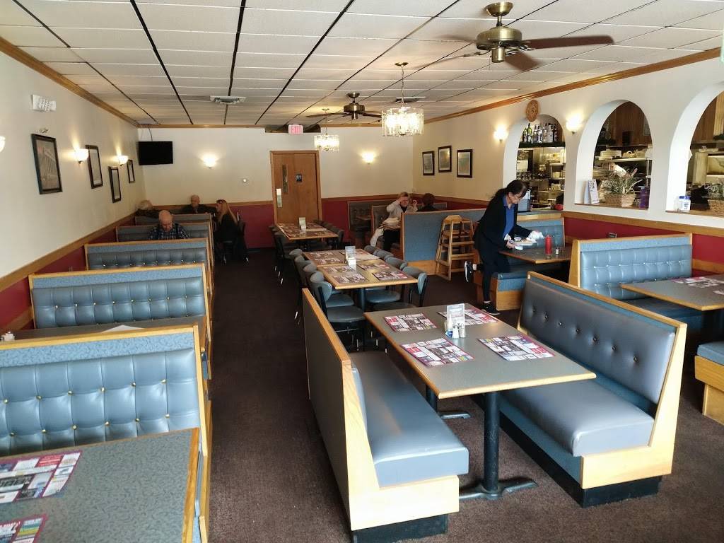 Tolland Family Restaurant & Pizza | meal delivery | 225 Merrow Rd, Tolland, CT 06084, USA | 8608720526 OR +1 860-872-0526