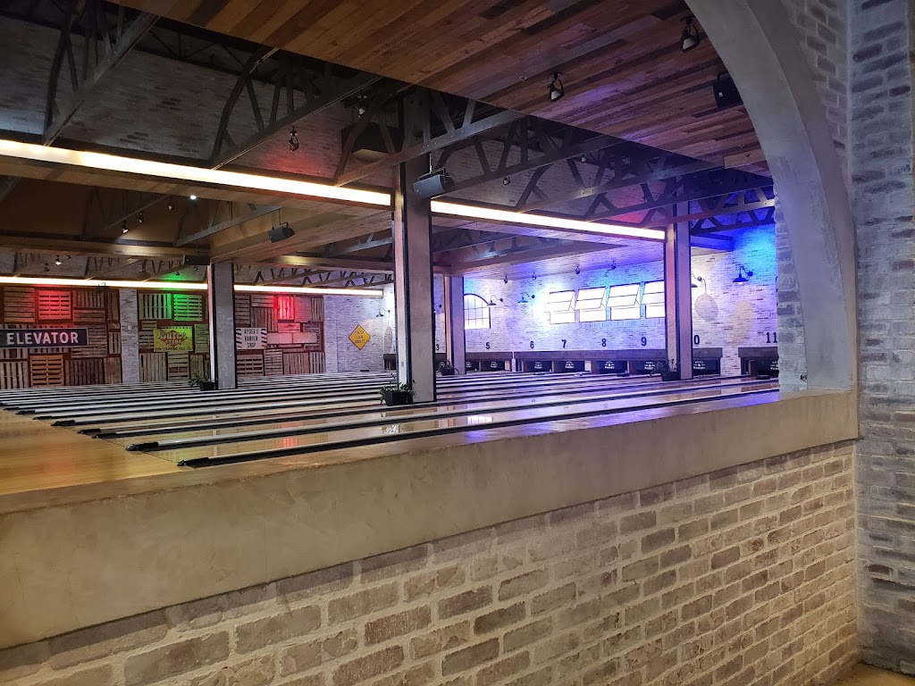 Bowl & Barrel | restaurant | 17619 La Cantera Pkwy Ste 102, San Antonio, TX 78257, USA | 2109201102 OR +1 210-920-1102