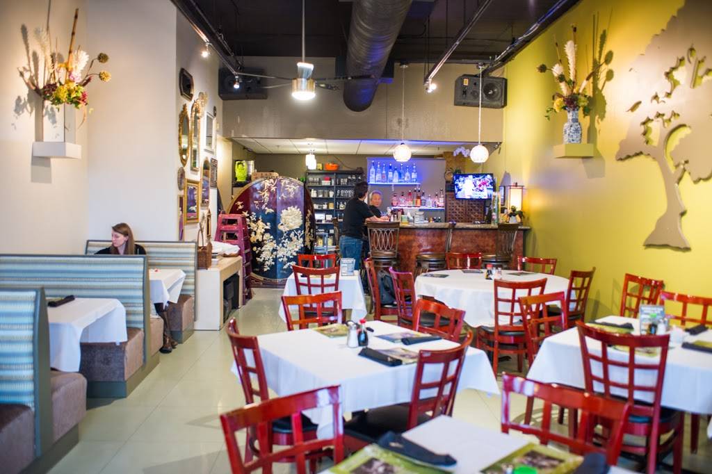 Tea Station Asian Bistro (Go to teastationbistro.com for exclusi | meal takeaway | 9422 Norton Commons Blvd, Prospect, KY 40059, USA | 5024231202 OR +1 502-423-1202